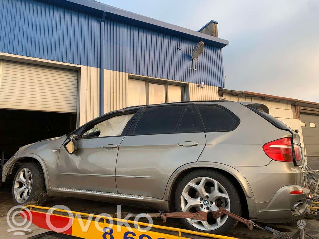 X5 E70 X5