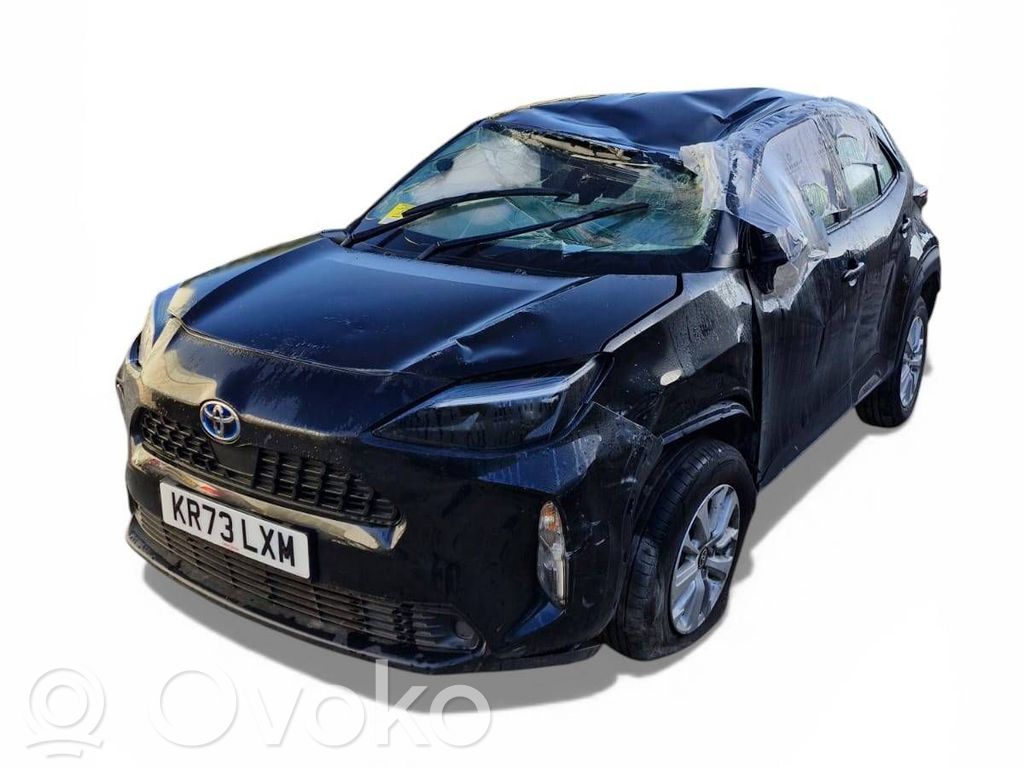 Yaris Cross Yaris Cross  2393498002