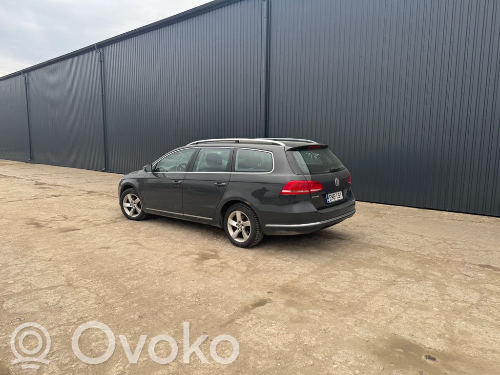 PASSAT B7 Passat  3AB858366D