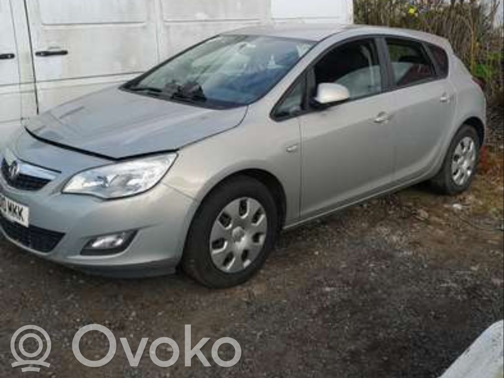 Astra J Astra  13368643