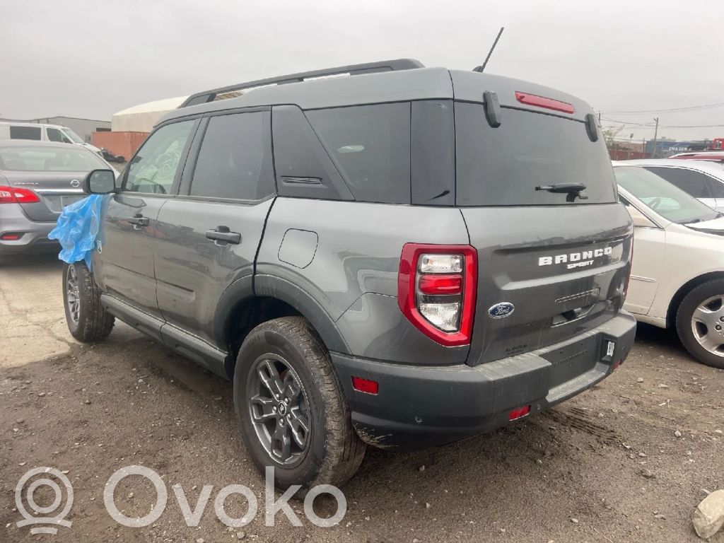 Bronco Bronco  LX6A12A650ZA