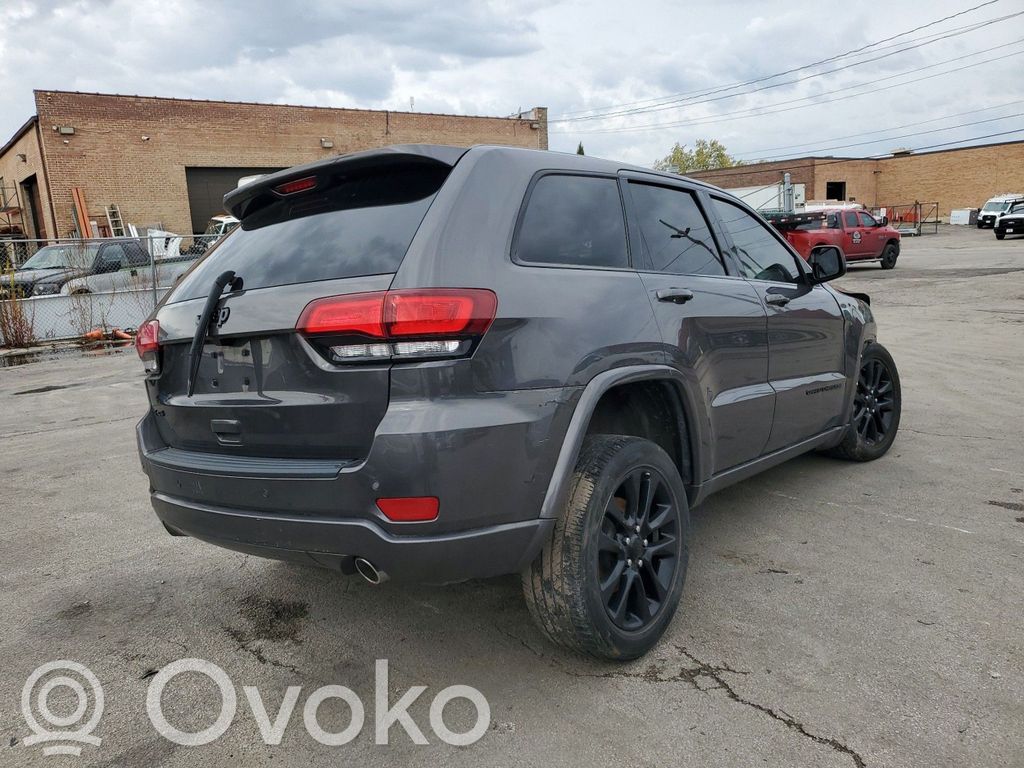 Grand Cherokee Grand Cherokee  68306573AC