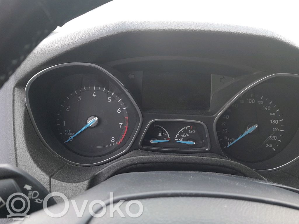 Focus Focus  2390124