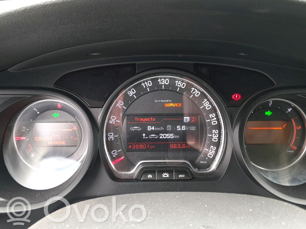 C5 C5, C5 Aircross  0139VW