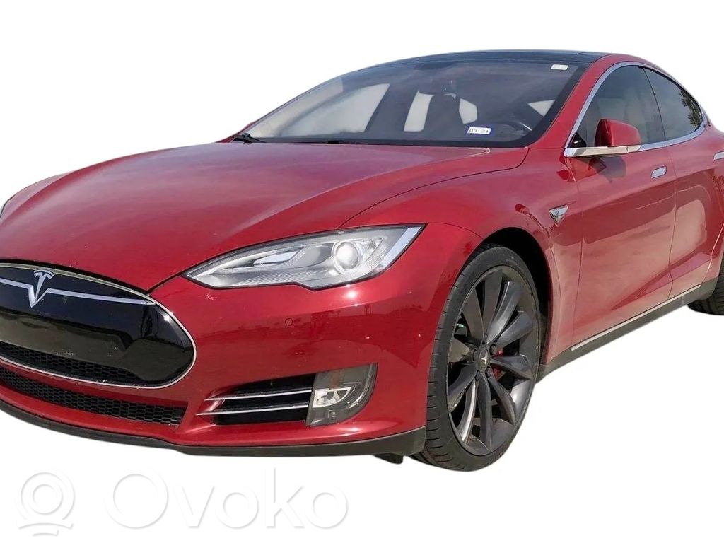Model S Tesla Model S  600653200A