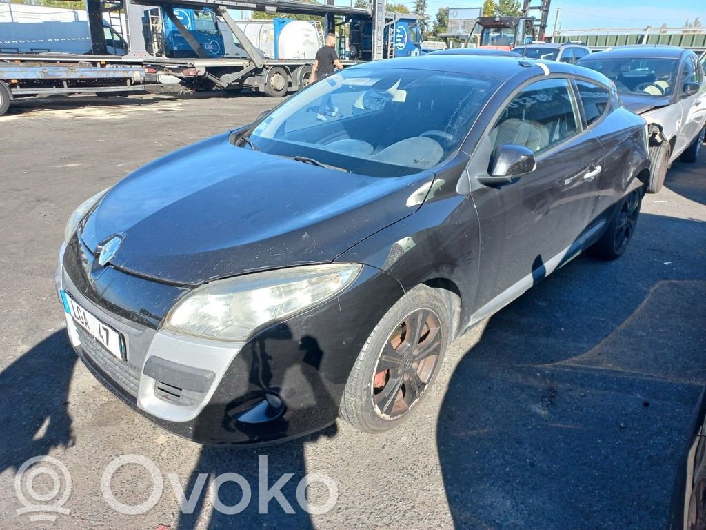Megane III Megane  284B63106R
