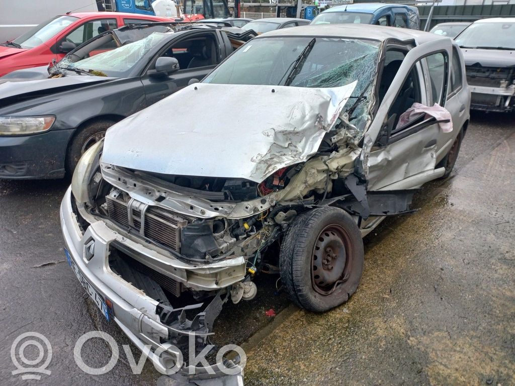 Clio II Clio  7700115161