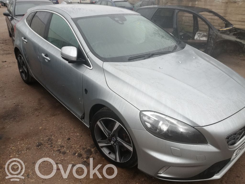 V40 S40, V40  3082001275