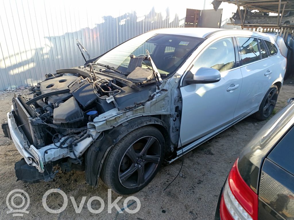 V60 V60, V60 Cross Country