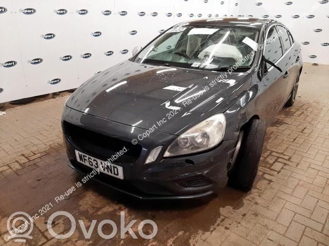 S60 S60  31335865