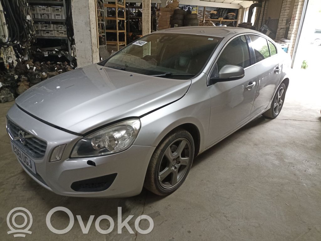S60 S60  31333004