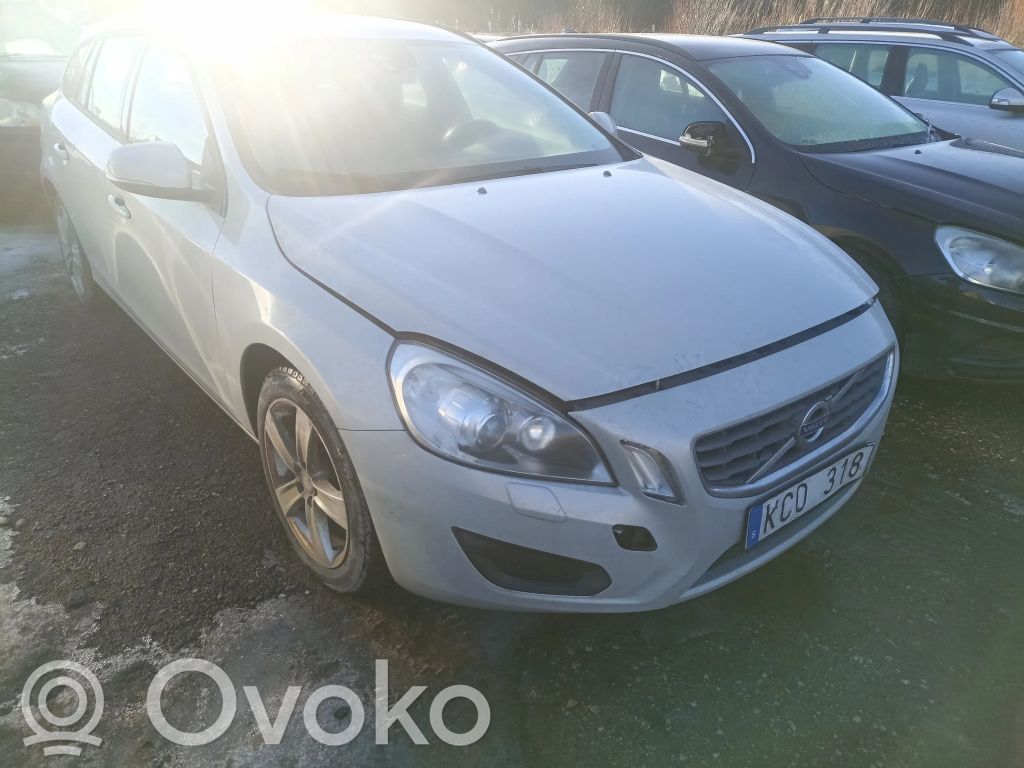 V60 V60, V60 Cross Country