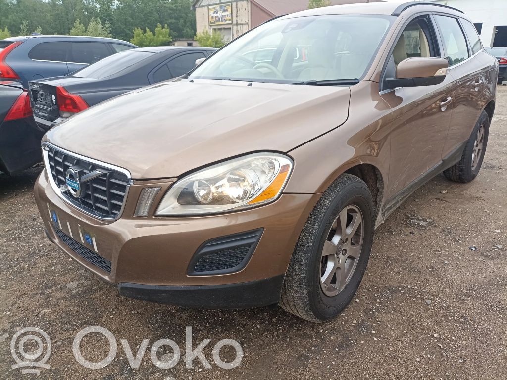 XC60 XC60  124040310