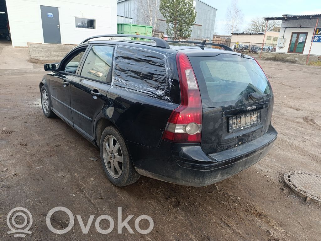V50 V50  8697153