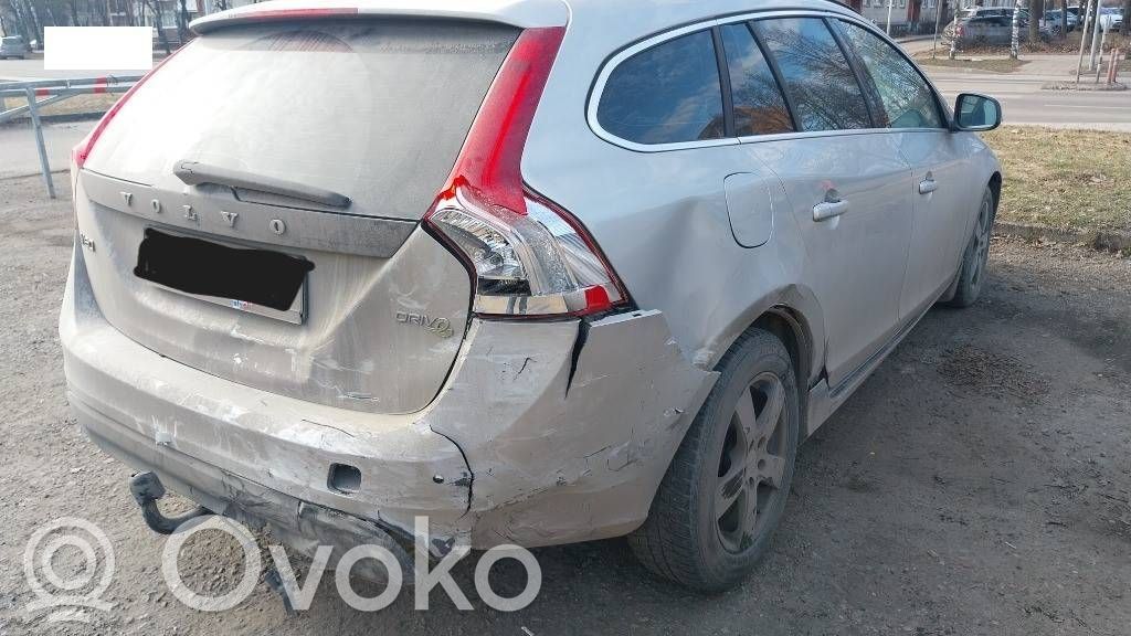 V60 V60, V60 Cross Country  CG9T14C256FA