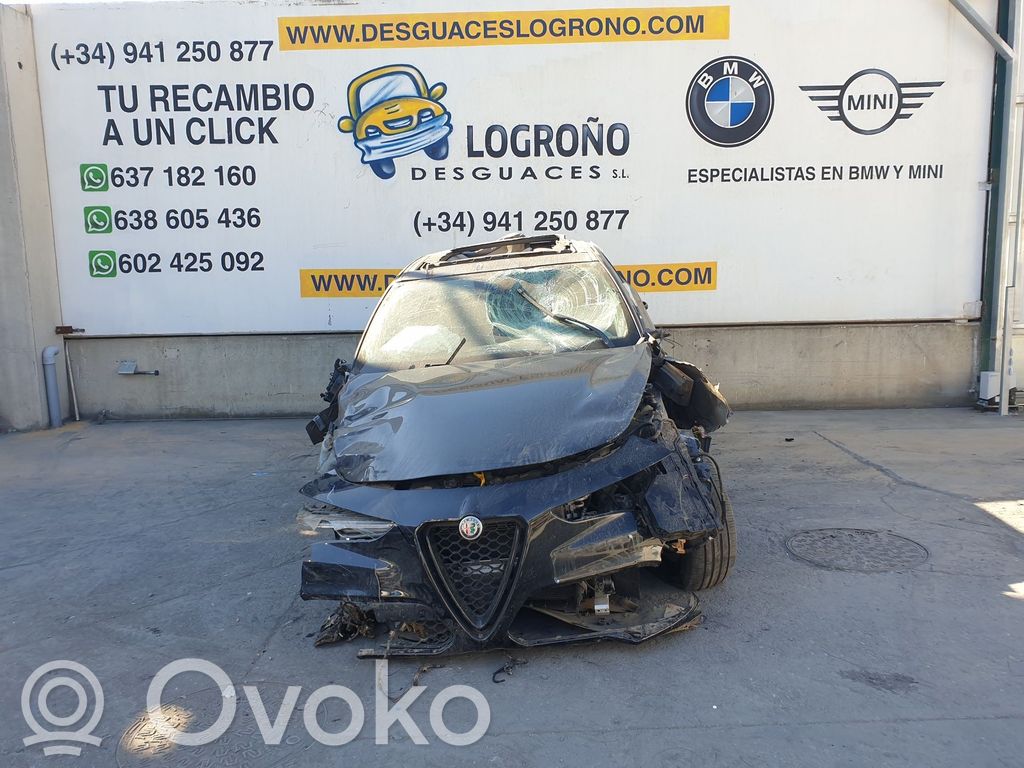 Stelvio Stelvio  E05497102