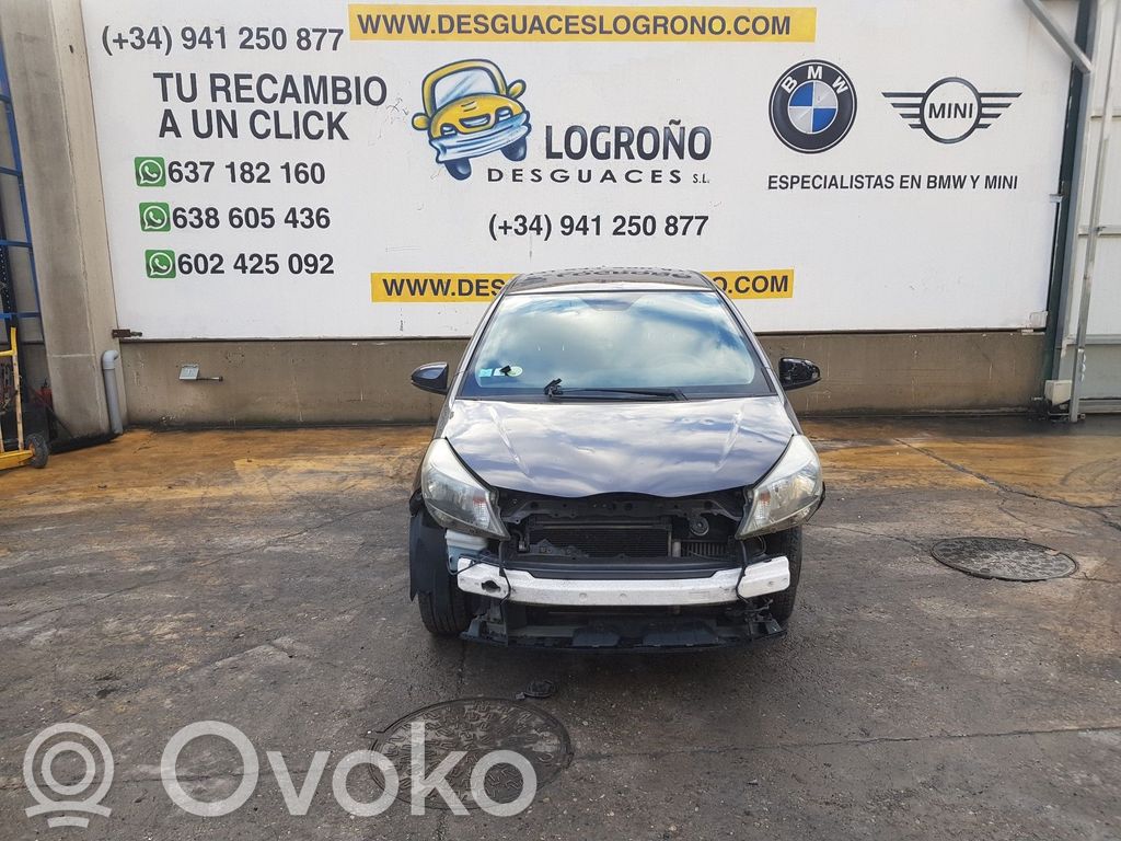 Yaris Yaris  867900D010