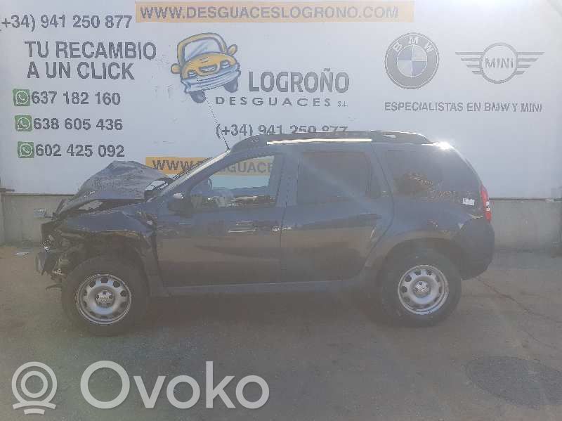 Duster Duster  N108824E