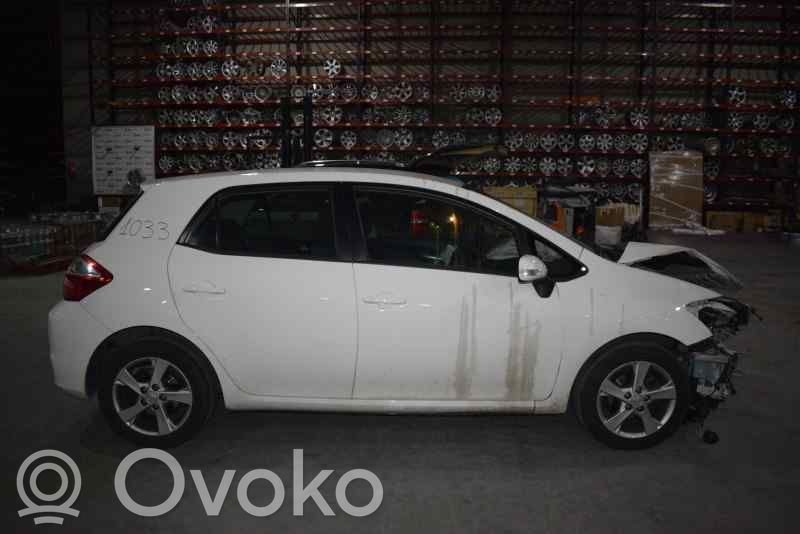 Auris 150 Auris  894670D020