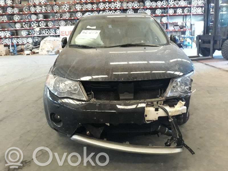 Outlander Outlander  8006A168YA