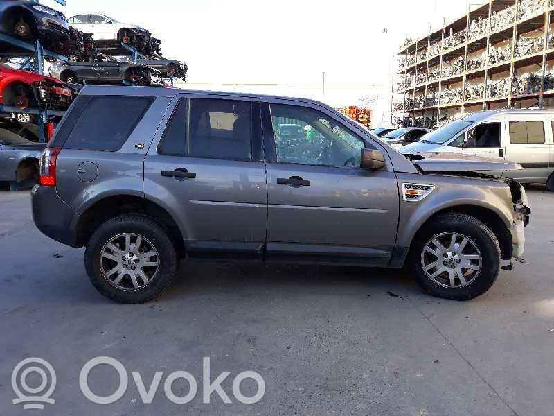 Freelander 2 - LR2 Freelander  6W8314717AB