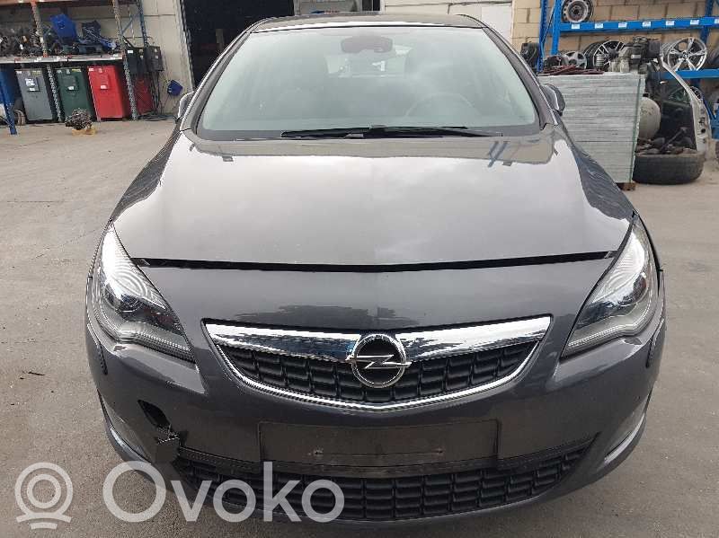 Astra J Astra  13305522