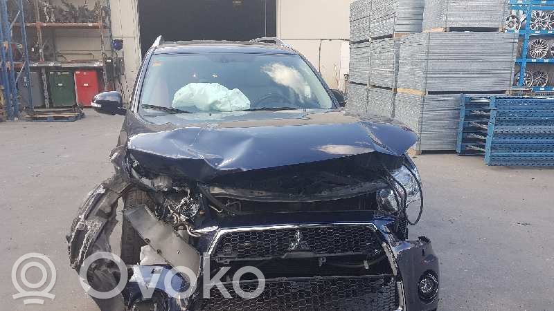 Outlander Outlander  MN124448