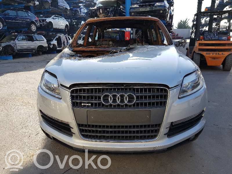 Q7 4L Q7  0001123024