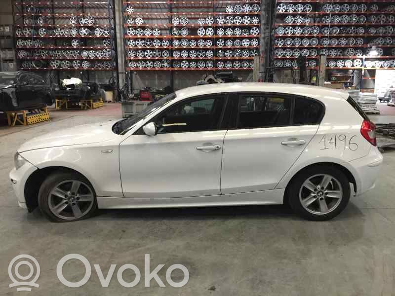 1 E81 E87 Series 1  61316951252