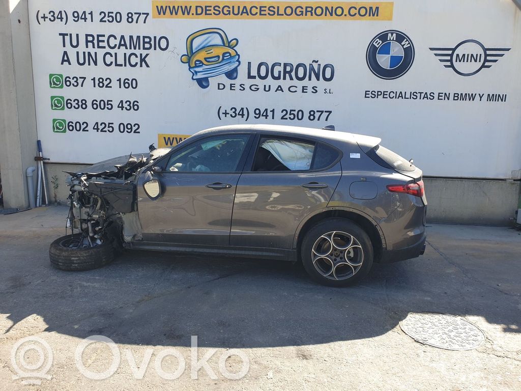 Stelvio Stelvio  50563997