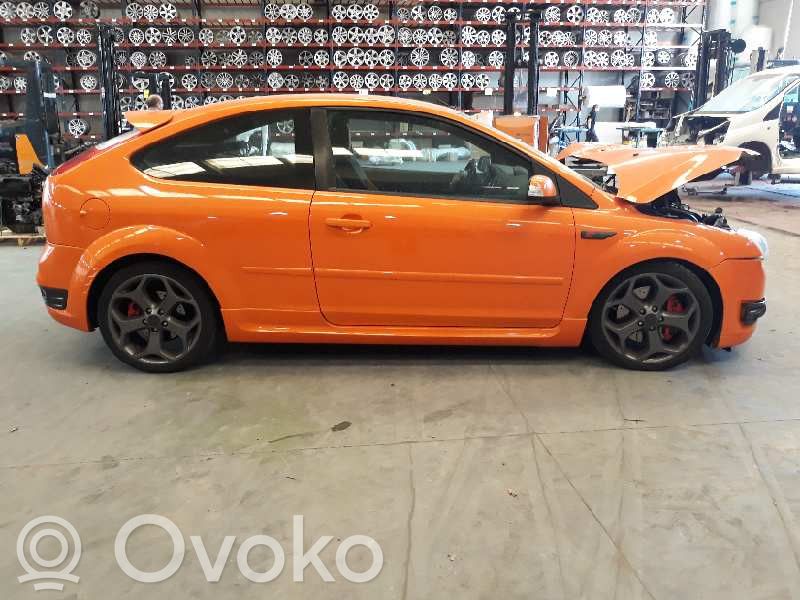 Focus Focus  1420861