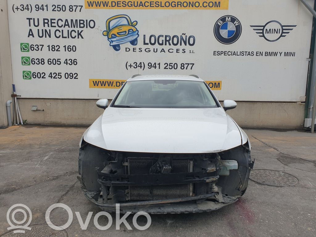 PASSAT B8 Passat  3Q0711049AA