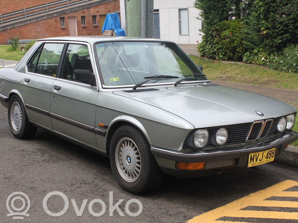 5 E28 Series 5  1175603