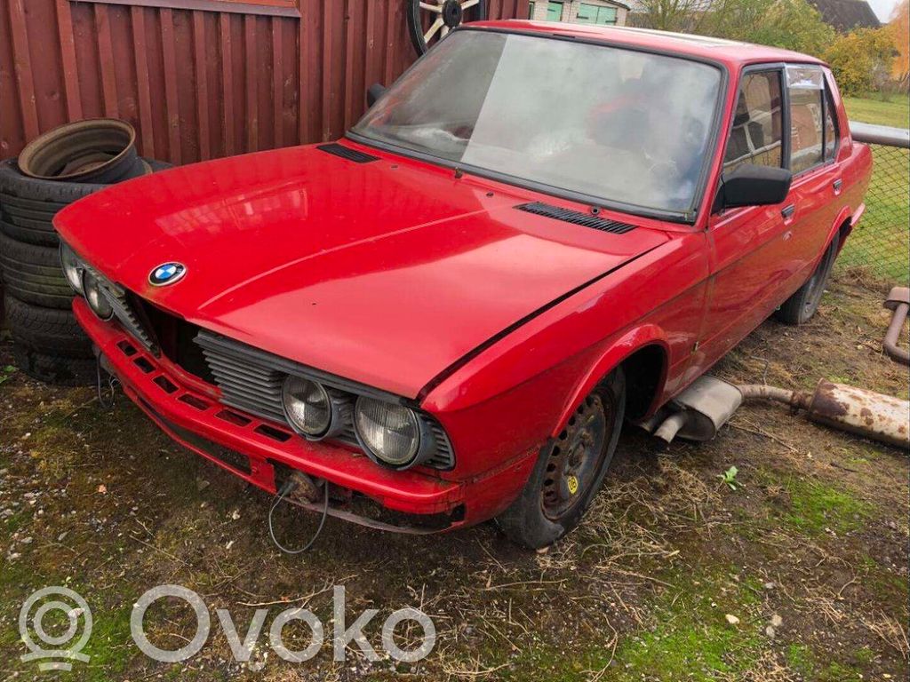 5 E28 Series 5