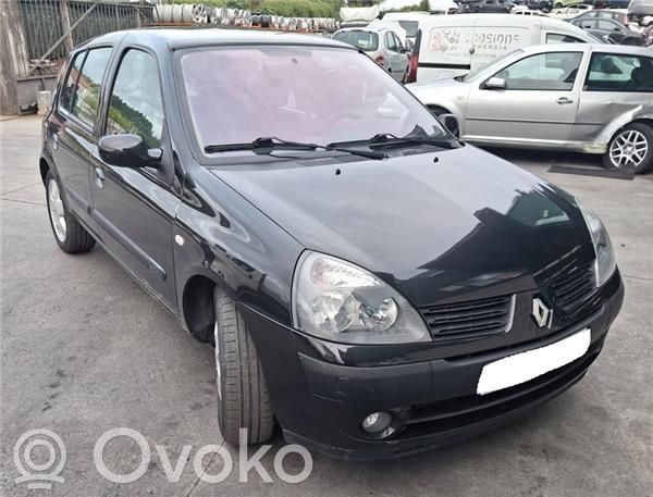 Clio II Clio  P8200401604