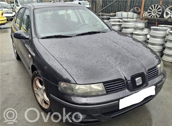 Leon (1M) Leon  W01M0920802D