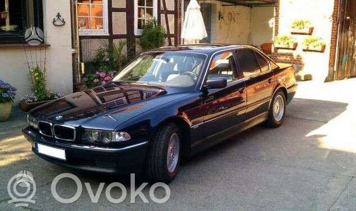 7 E38 Series 7  8360760