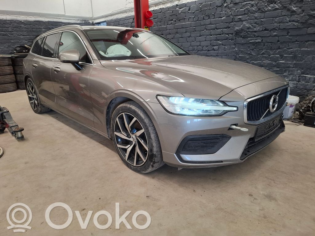 V60 V60, V60 Cross Country  32203505