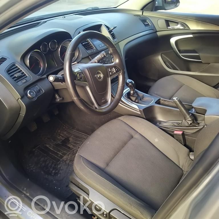 Insignia A Insignia  428702815