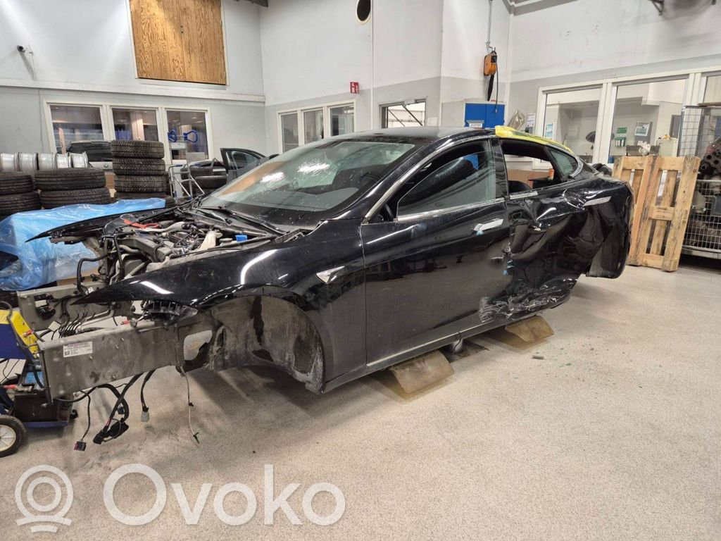 Model S Tesla Model S  102797600A