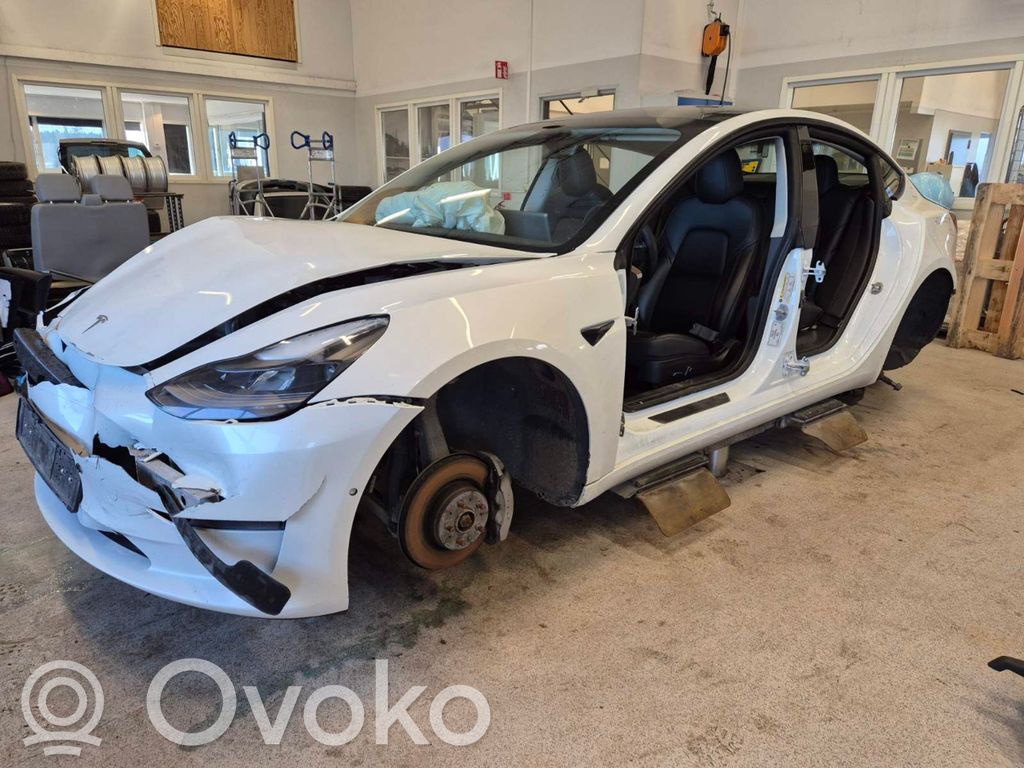 Model 3 Tesla Model 3  150067500A