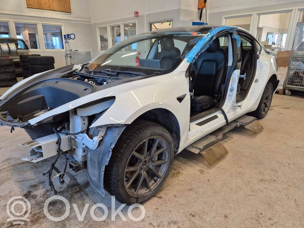 Model 3 Tesla Model 3  3061229