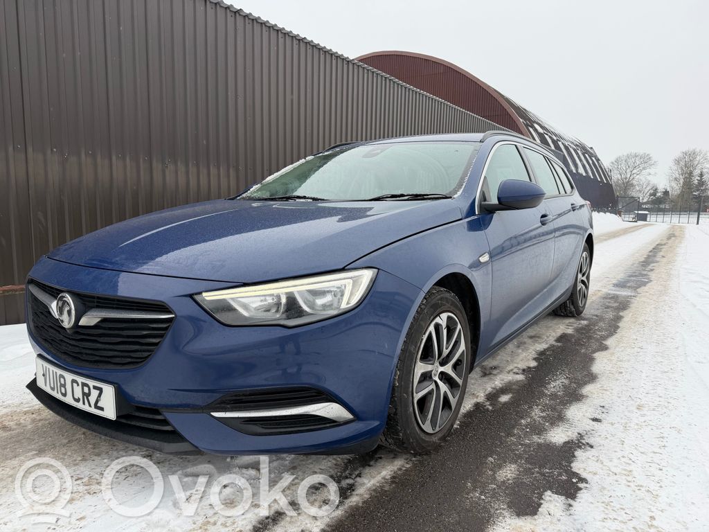 Insignia B Insignia  MS1042118550