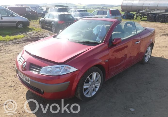 Megane II Megane  8200407548