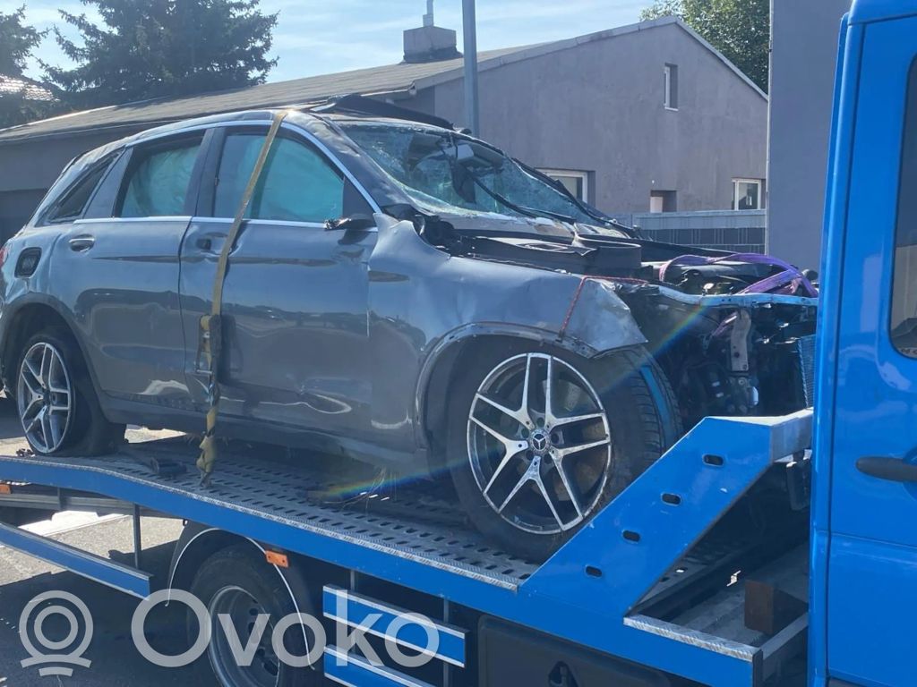 GLC X253 C253 GLC-class  A2055402850