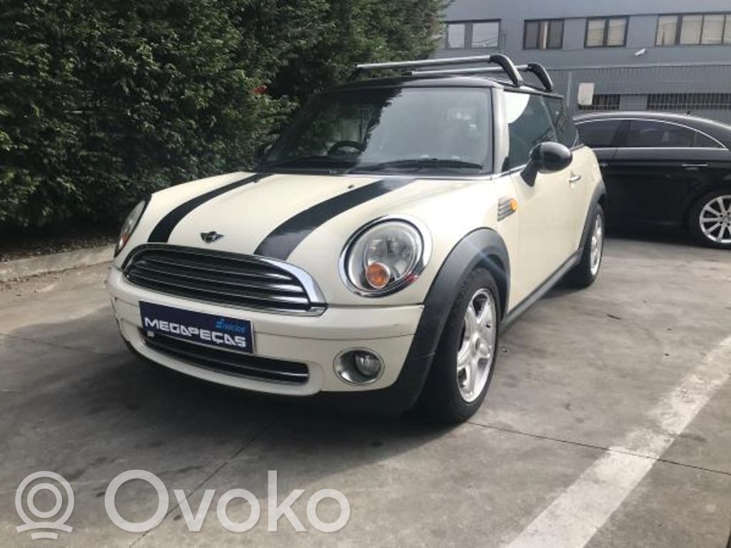 One - Cooper Coupe R56 One/Cooper Coupe R56