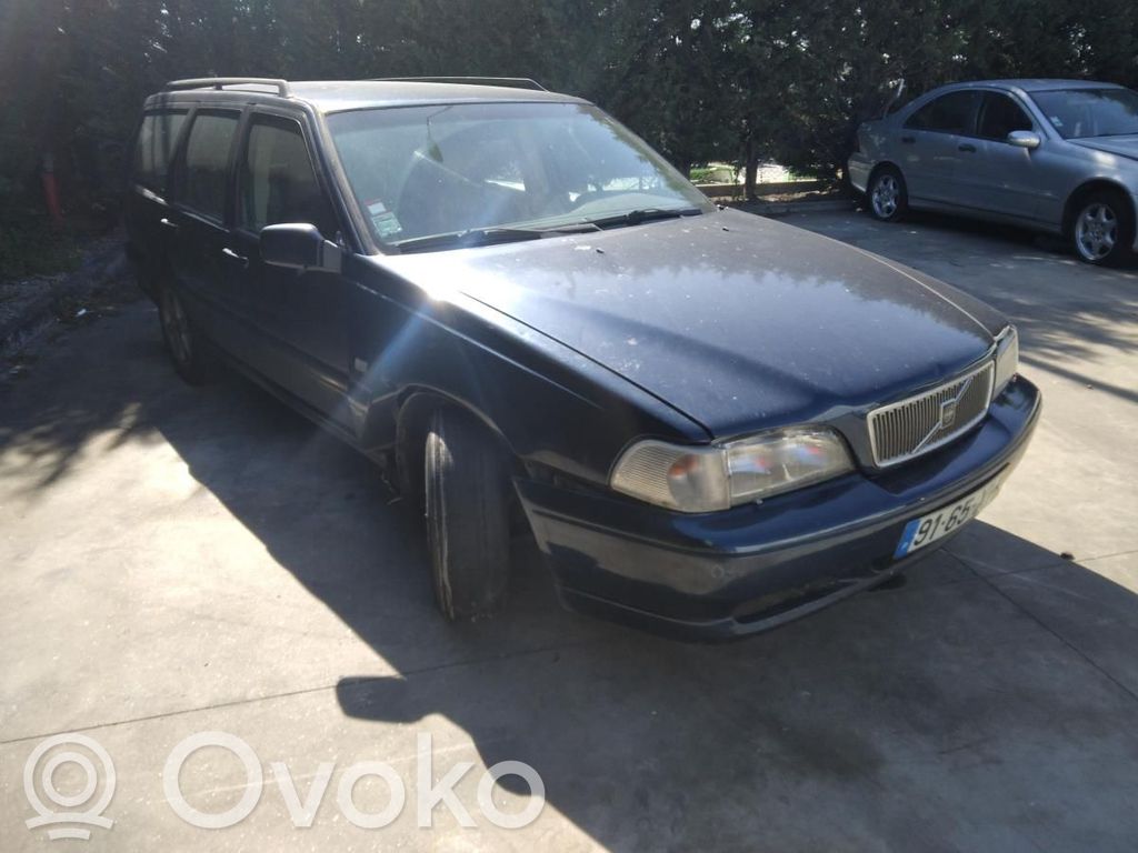 S70  V70  V70 XC S70, V70, V70 XC