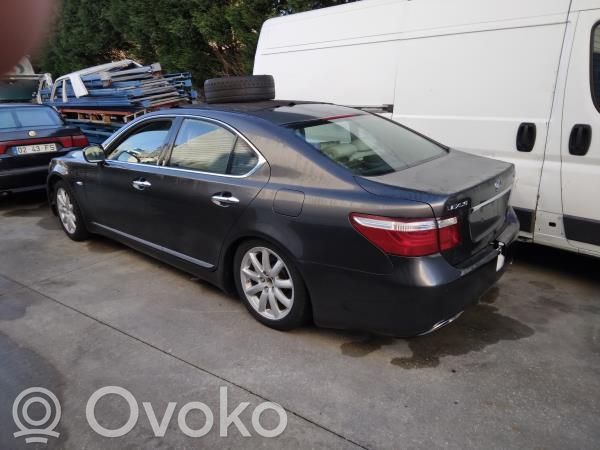 LS 460 - 600H LS