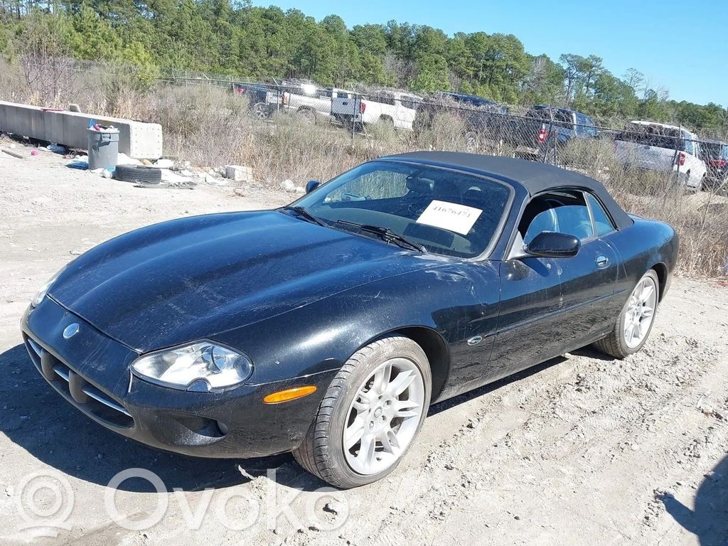 XK8 - XKR XK-Series  GJA2211AJ