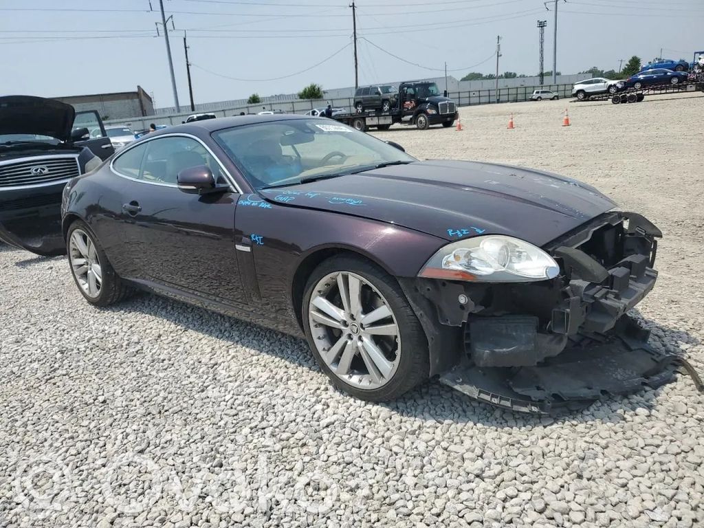 XK - XKR XK-Series  8W8312B684YA